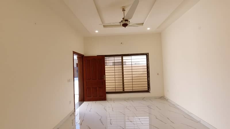 House In MPCHS - Multi Gardens Sized 1125 Square Feet Is Available 6