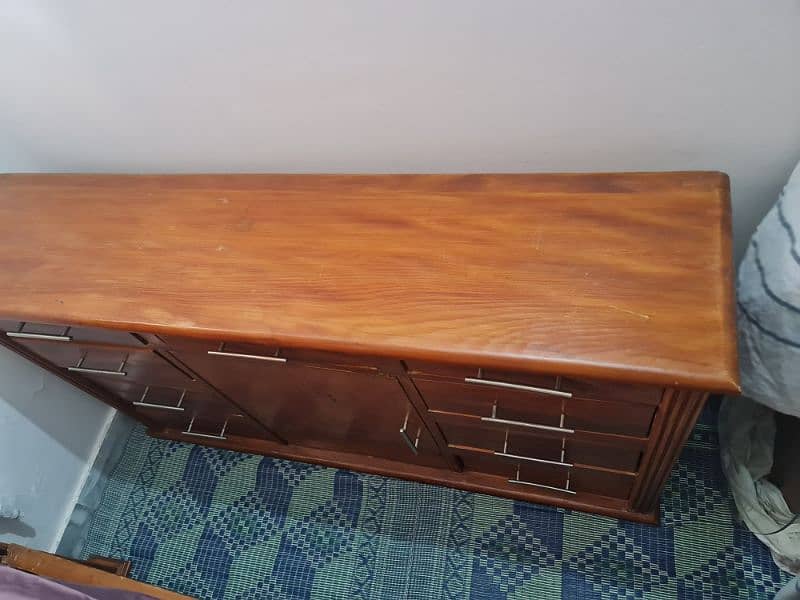 Dresser made of pure diyar wooden 2