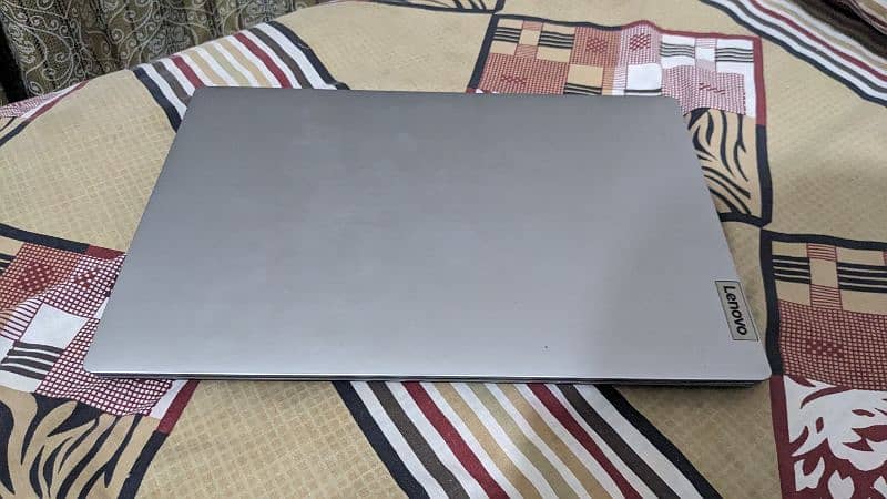 Lenovo IdeaPad i3 10th Gen – Reliable, Fast, and Efficient 3