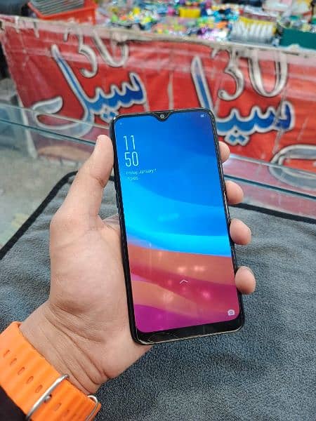 oppo A5s mobile 4GB ram 64 GB rom 6