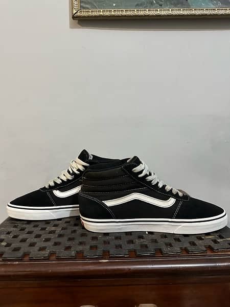 vans sneakers 2