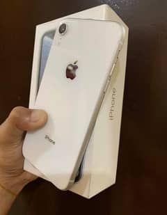 iphone xr pta approved 256gb contact to WhatsApp 03321718405