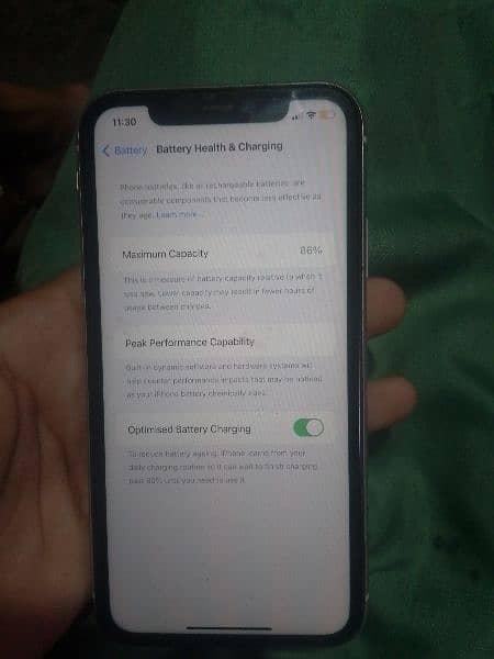 iphone 11 64gb battery health 86 water pack 4