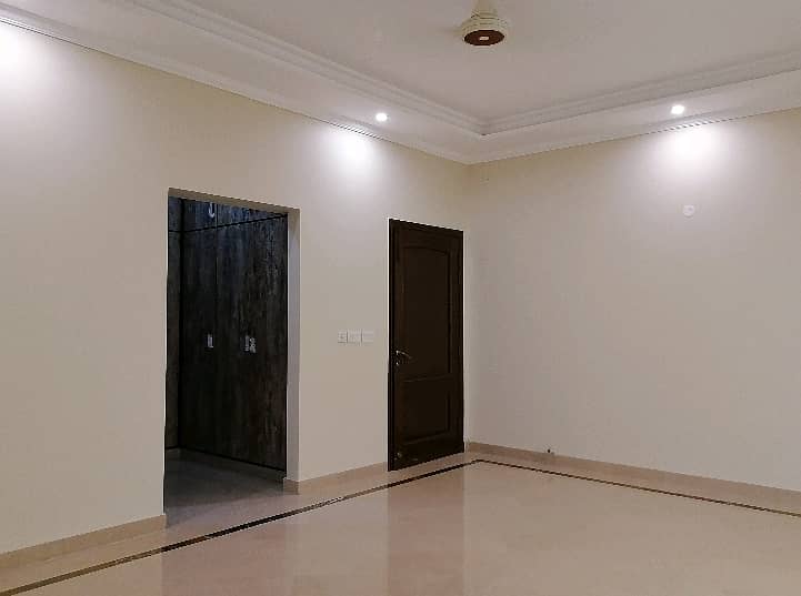 Highly-Desirable Upper Portion Available In Johar Town For Rent 3