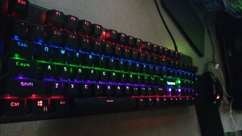 Mechanical (full) Gaming Keyboard RGB Backlight 2