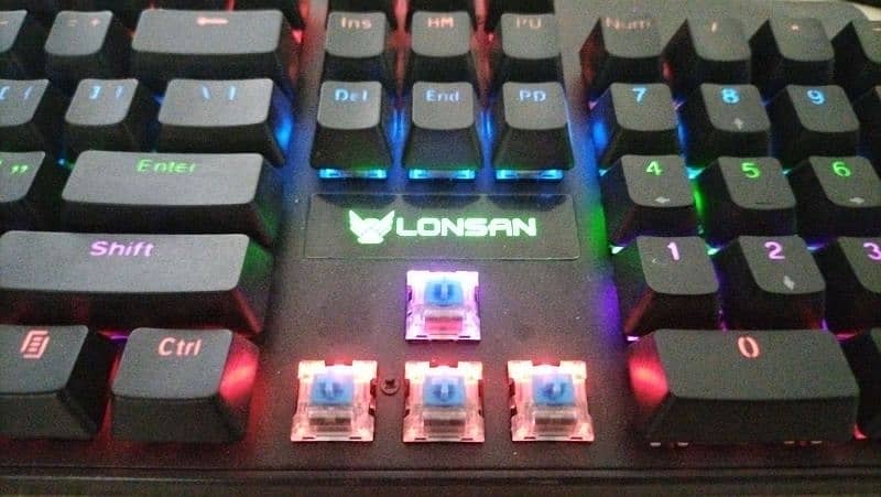Mechanical (full) Gaming Keyboard RGB Backlight 4