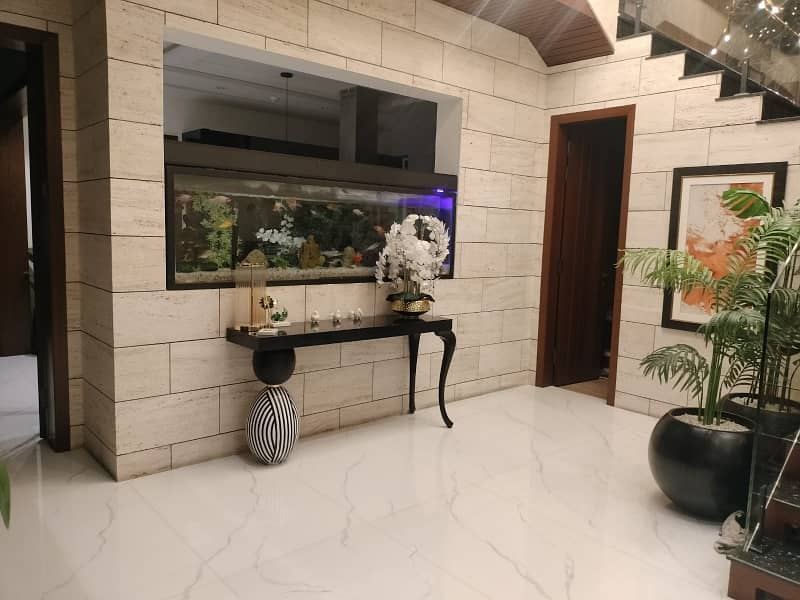 Modern Bungalow Full Basement Fully Furnished 5 Bed Room 12