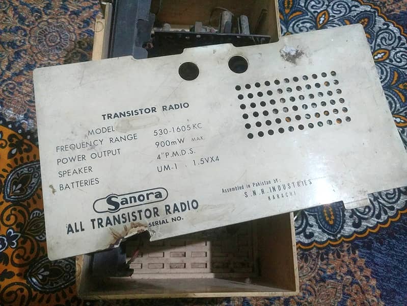 Transistor Radio (Since: 40+ Years Old) 5