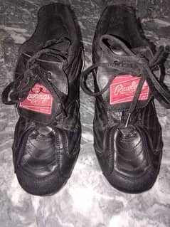 Football shoes in good condition.