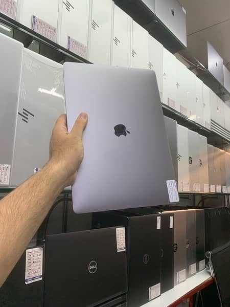 Macbook Pro 2019 with graphic card 5