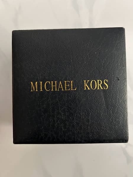 Michael Kors Womens Watch (Mk-5353) 1