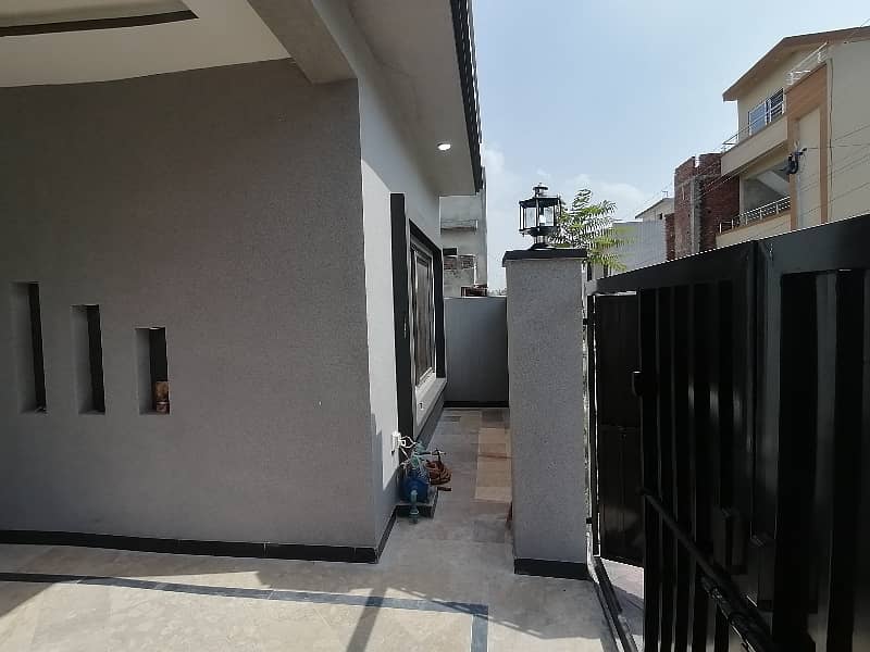 Get An Attractive House In Rawalpindi Under Rs. 12000000 2