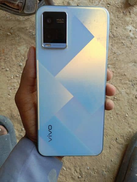 vivo y21 contact num 03012568352. serious buyer contact this num. 2