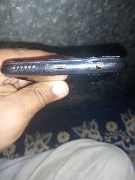 Infinix hot 8 / good condition 03214659940 no chat only contact. 5