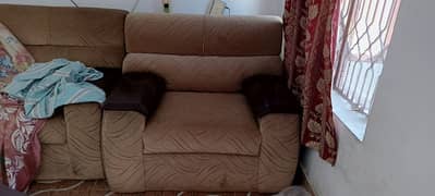 sofa set for urgent sale 0