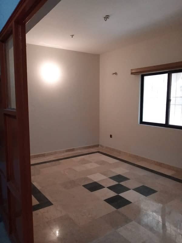 2 Bed 2nd floor shahzab commercial 2