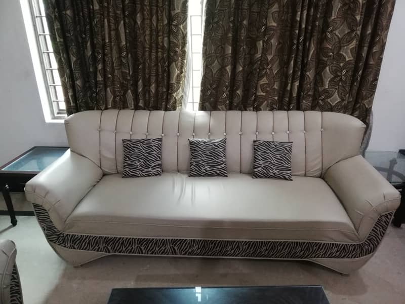 5 Seater Sofa Set For Sale 3