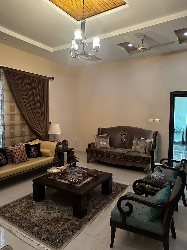 30 Marla House In Madina Town 7