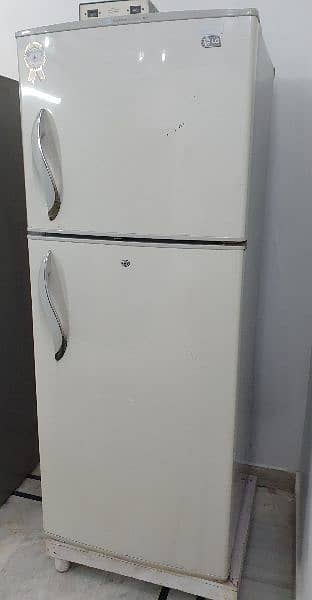 LG Refrigerator Freezer 2