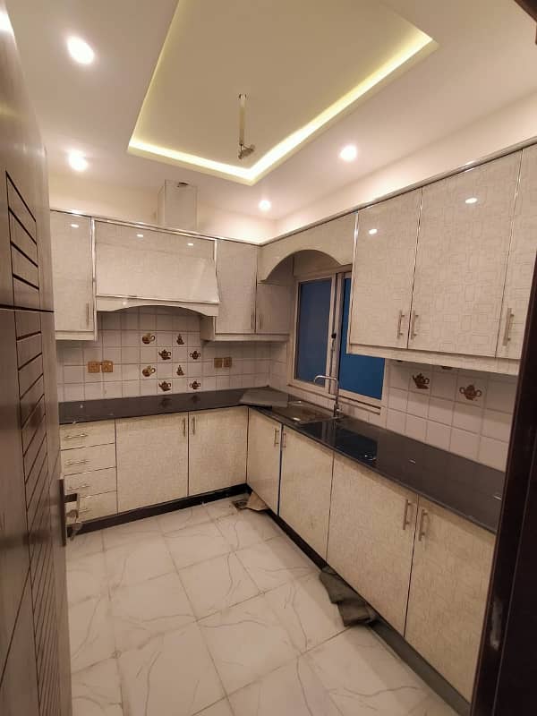 8 marla 3story house for sale in rehman enclave 10