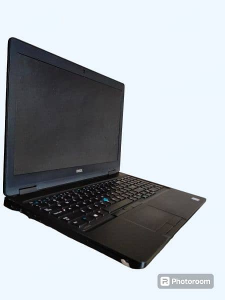 Dell Laptop 7th Generation 3