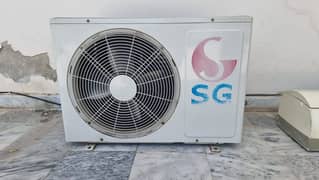 SG Air conditioner 1 Ton near perfect condition