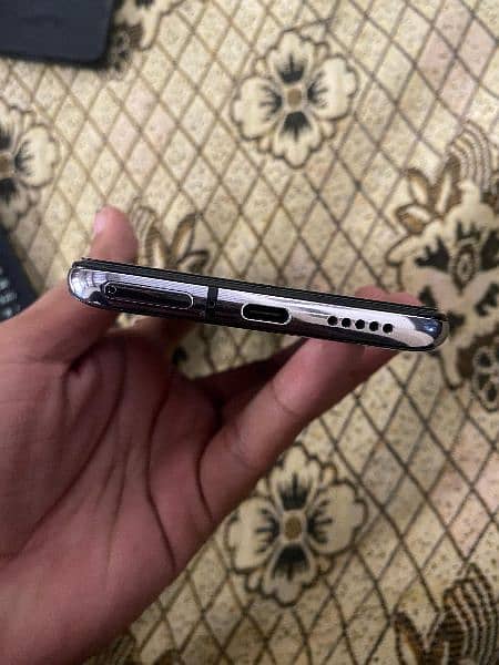 OnePlus 7T | 8GB/256GB 3