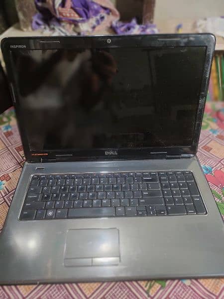 Dell Core i3 first generation Inspiron 10/10 condition big display 0
