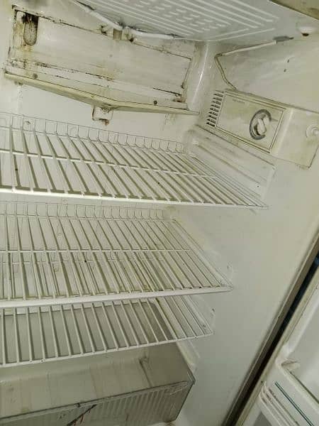 Refrigerator available in Good Condition 5