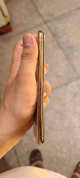 iphone Xs Max Icloud exchange possible call sim or whtsapp 03244783884 4