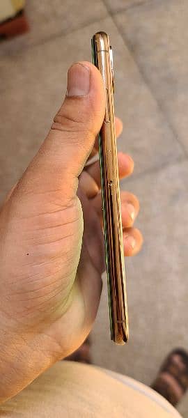 iphone Xs Max Icloud exchange possible call sim or whtsapp 03244783884 5