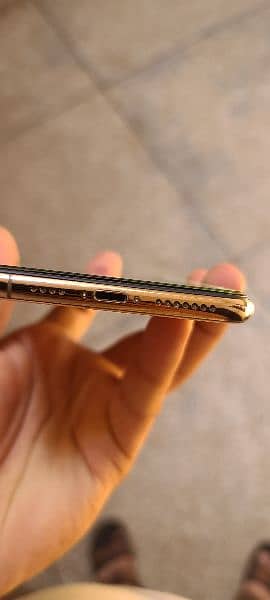 iphone Xs Max Icloud exchange possible call sim or whtsapp 03244783884 6