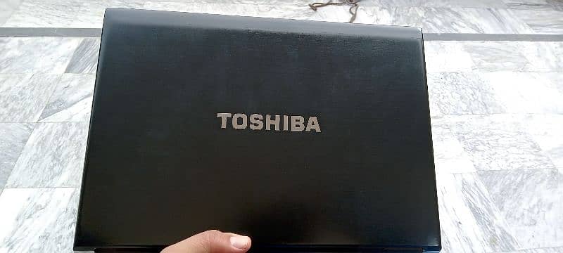 Toshiba i8 2nd generation 2