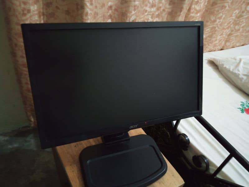 ACER KA220HQ Widescreen LCD Monitor 1