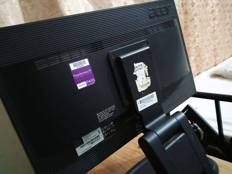 ACER KA220HQ Widescreen LCD Monitor 3