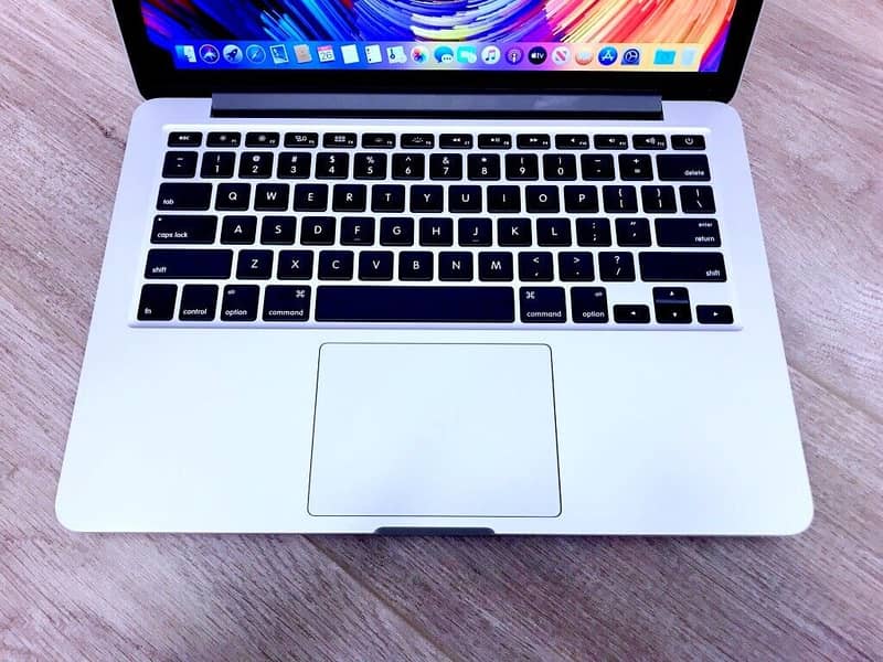 Apple Macbook 2014 Core i5 13 inch 8gb 256gb ssd 2