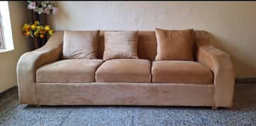 6 seatter sofa for sale 0