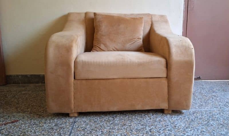 6 seatter sofa for sale 6