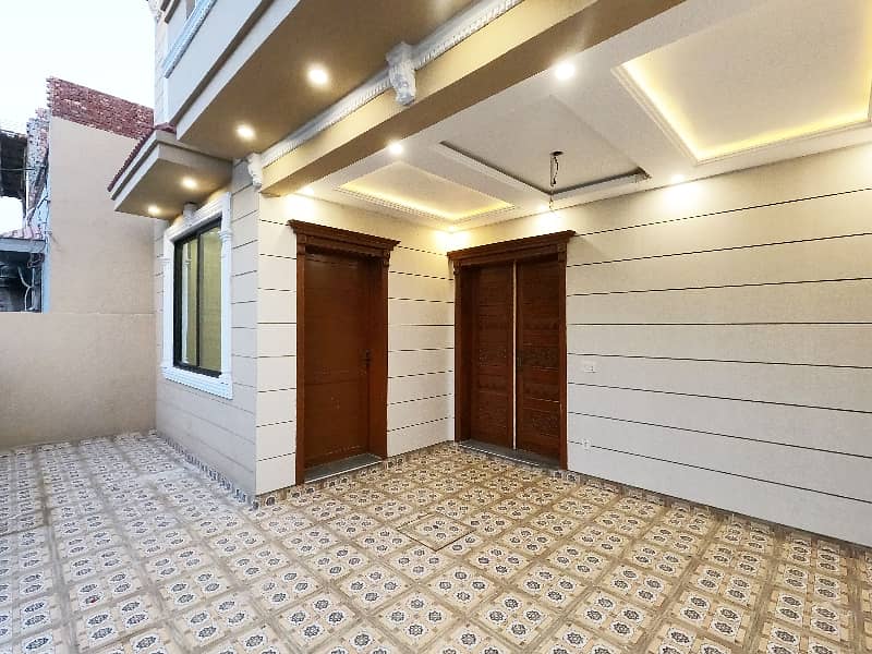 Premium Near to Mosque 7.5 Marla Brand New Spanish House Lda Approved Is Available For sale In Lahore 6