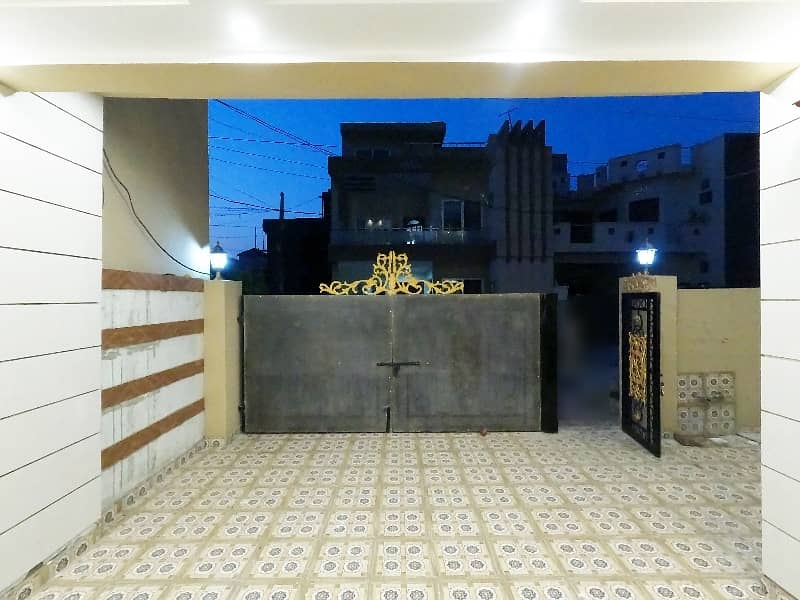 Premium Near to Mosque 7.5 Marla Brand New Spanish House Lda Approved Is Available For sale In Lahore 33