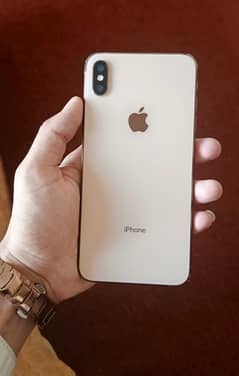 Iphone xs max Officialy pta approved 64gb with box