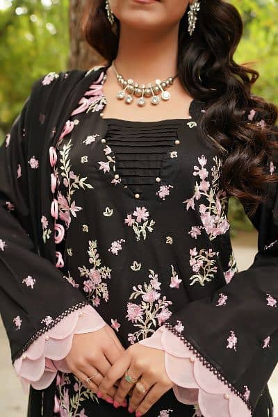 The Summer Breeze by UB Design | Unstitched Lawn'24 | SHOP NOW 4