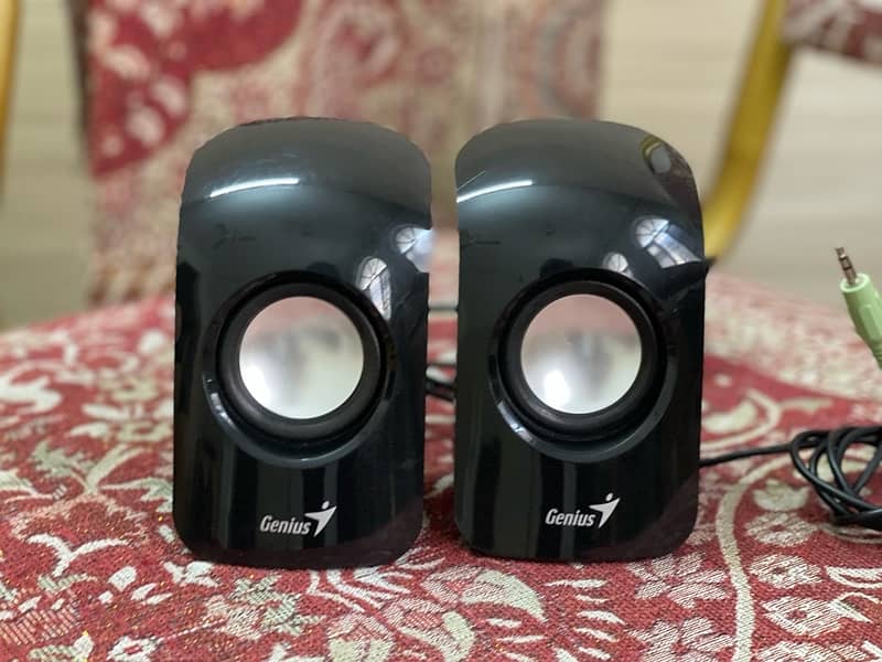 Genius SP-U115 Stereo USB Powered Speakers 0