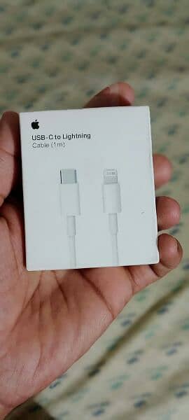 Iphone 14 charger brand new 1