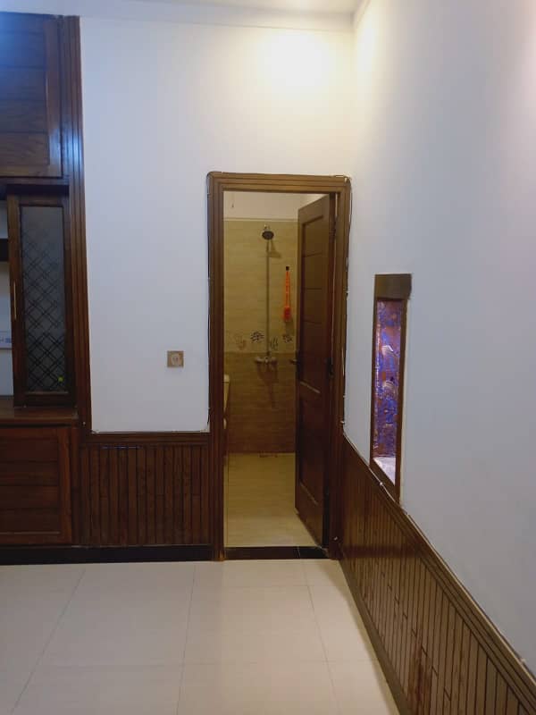 2 BEDROOM LOWER PORTION FOR RENT IN G13 /1 ISB 8