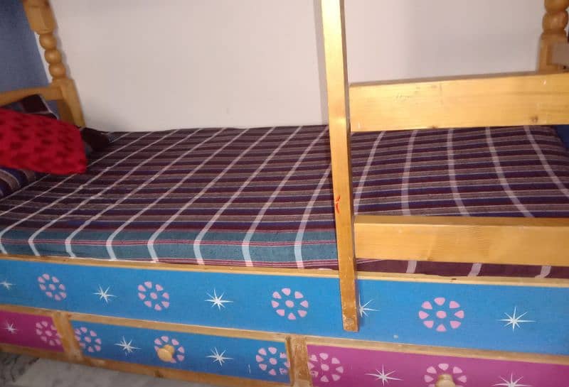 double storey bed , with stairs, without matresa 4