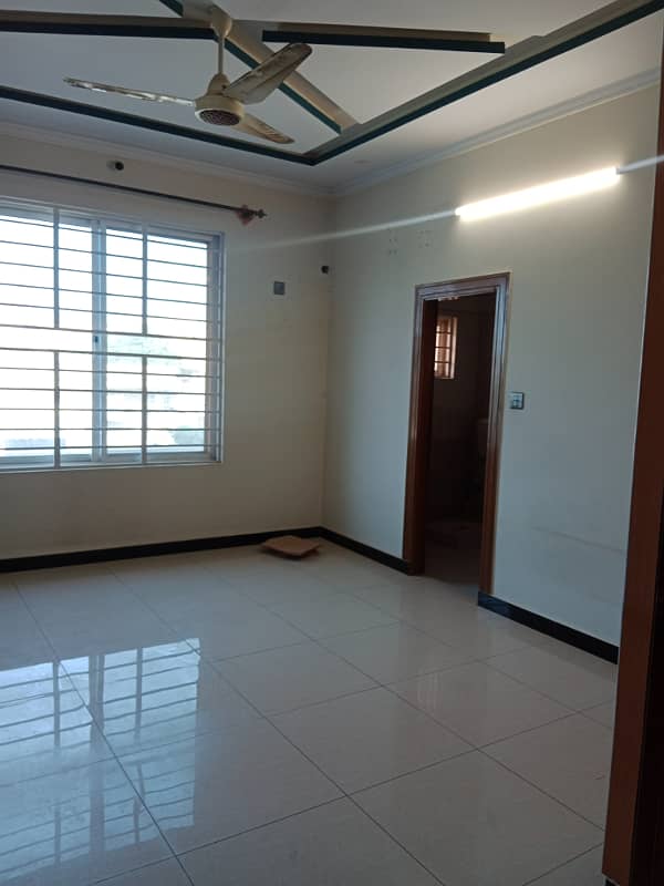 Brend new House available for rent Pani bjli gas's 3