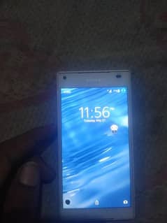 Sony z5 Xperia. 2gb 32gb with finger. . pta approved 0