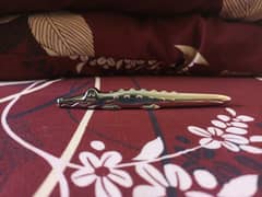 crocodile pen