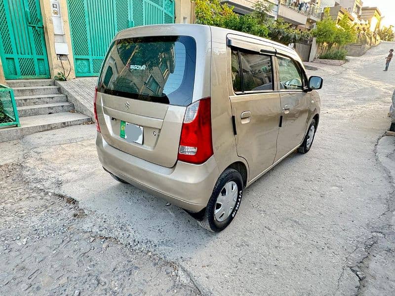 Suzuki Wagon R 2015 13